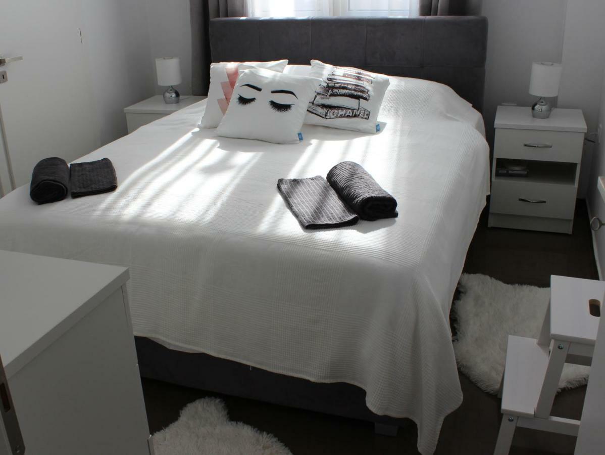 Appartement Adrianou 150